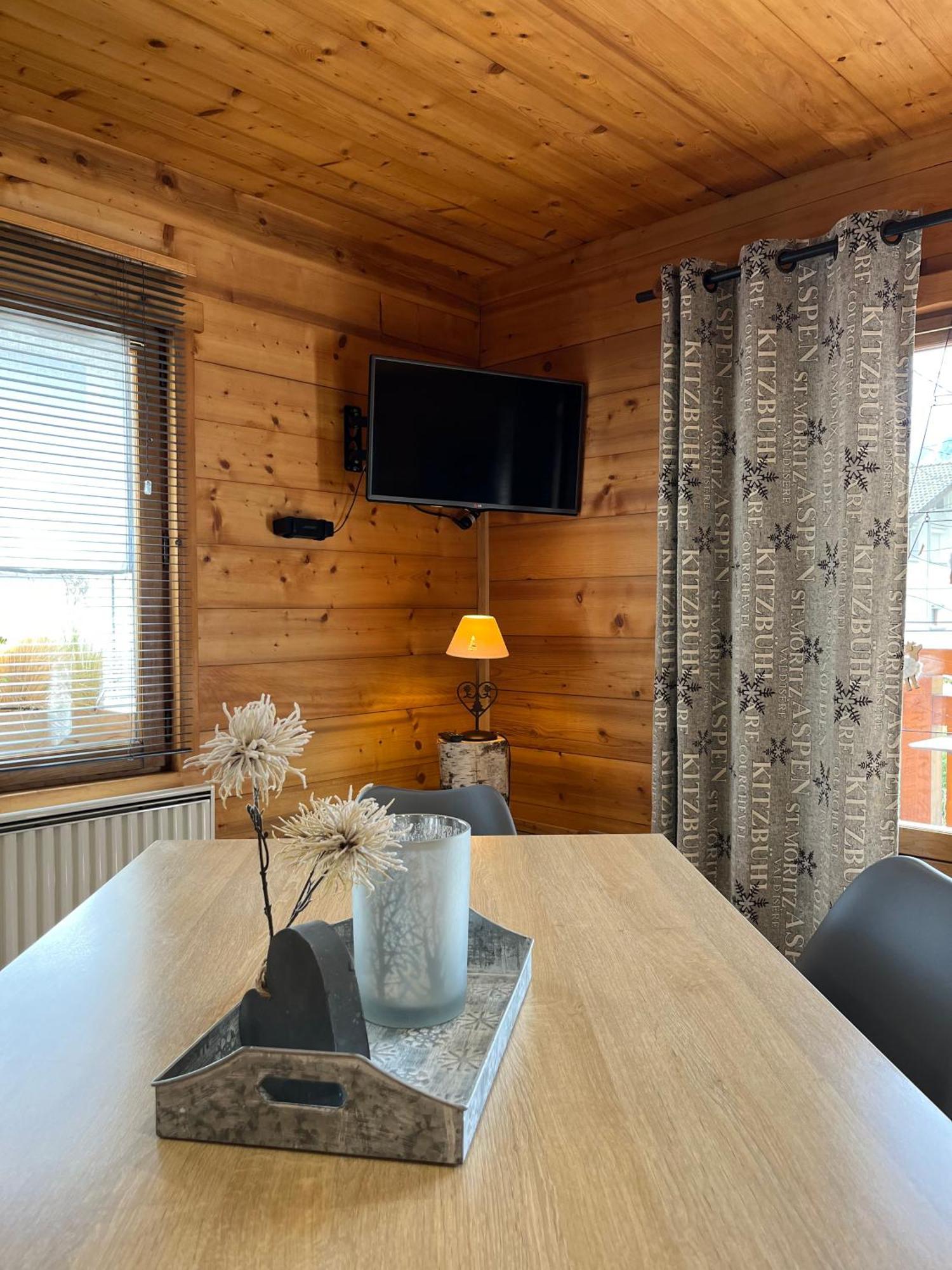 Appartement Lapreski, Spacieux, Proche Lac D'Annecy, Randonnees Montagne โธนส์ ภายนอก รูปภาพ