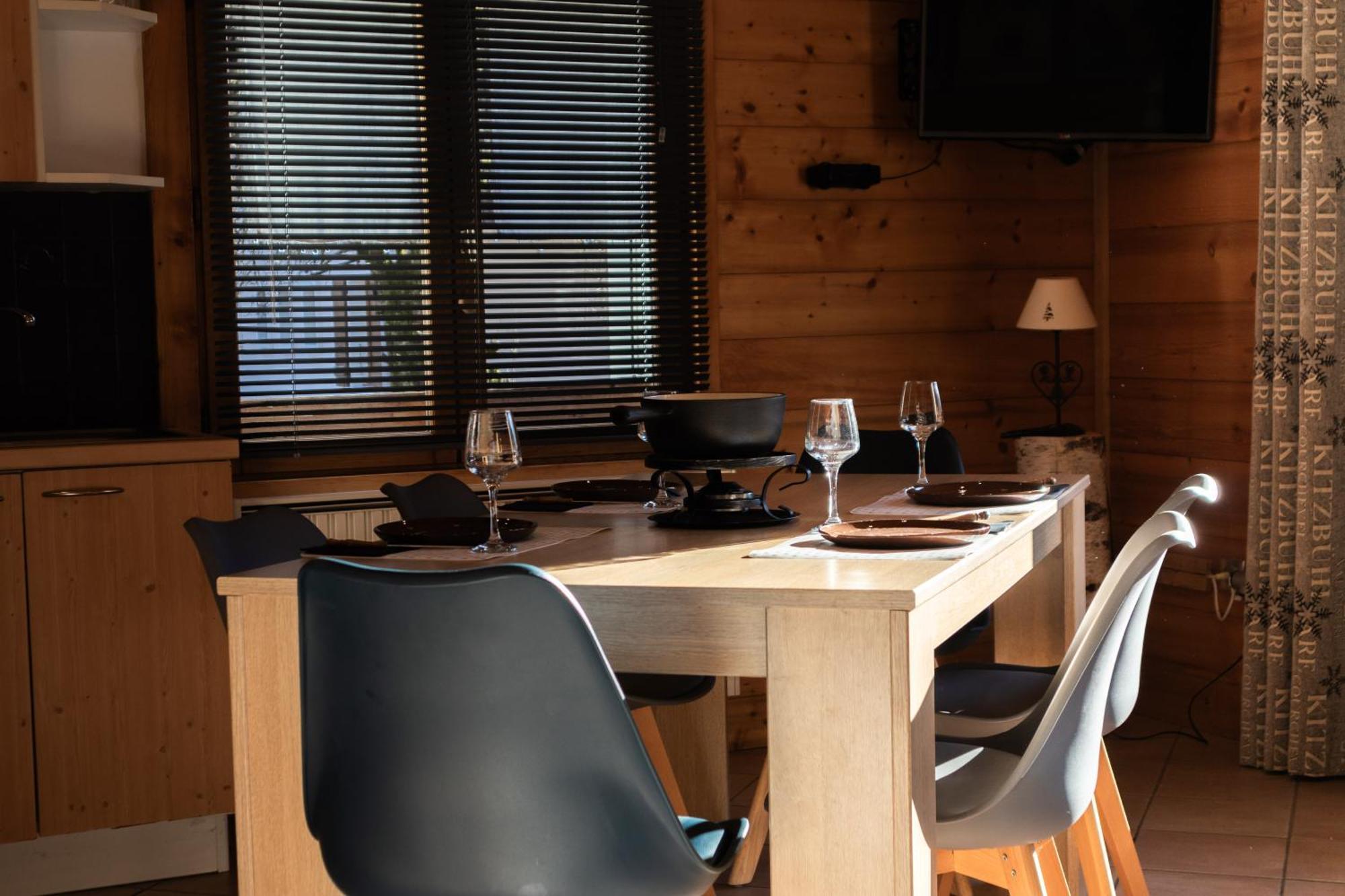 Appartement Lapreski, Spacieux, Proche Lac D'Annecy, Randonnees Montagne โธนส์ ภายนอก รูปภาพ